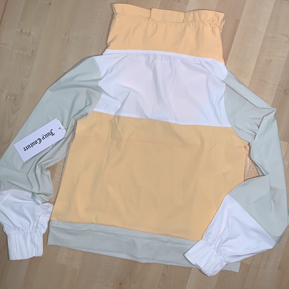 JUICY COUTURE Track Jacket & Shorts Set - Picture 8 of 16